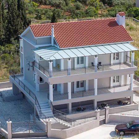 Irene Luxury דירה *