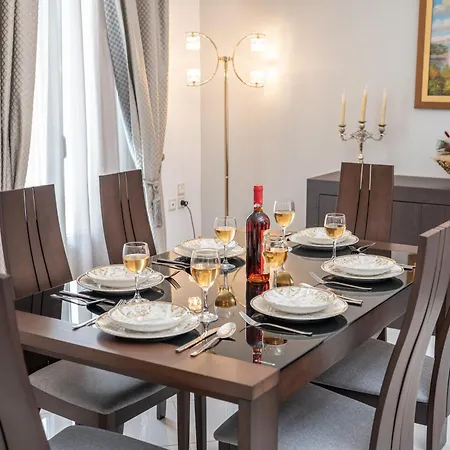 Irene Luxury Penthouse Apartment